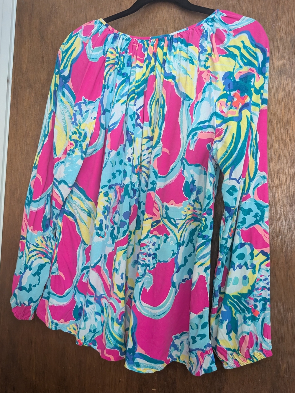 Lilly Pulitzer Women's Bright Pink Multicolor Long-Sleeve Peasant Blouse size XL - Picture 2 of 4